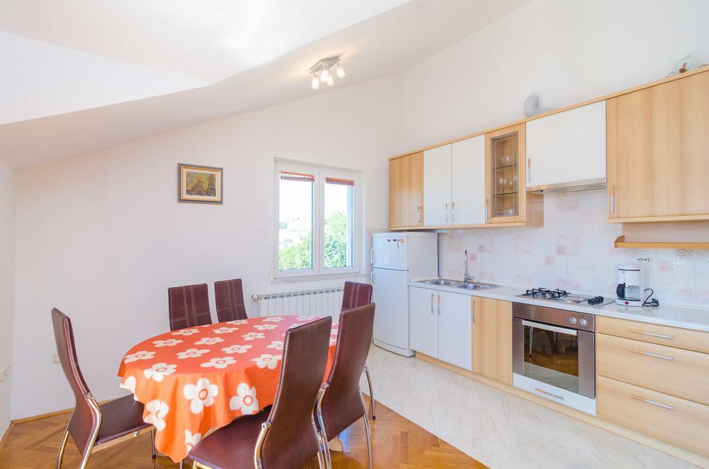 Apartment Feel Phili 챠브타트 외부 사진